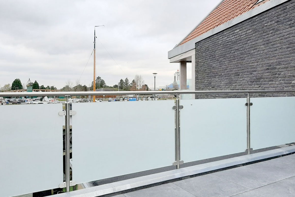 RVS Hekwerk Met Glas rvs-hekwerk-met-glas