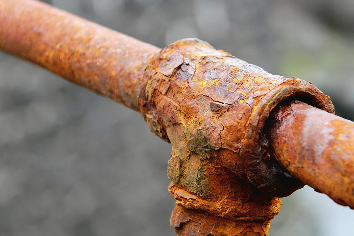 Wat te doen tegen roest op hekwerk