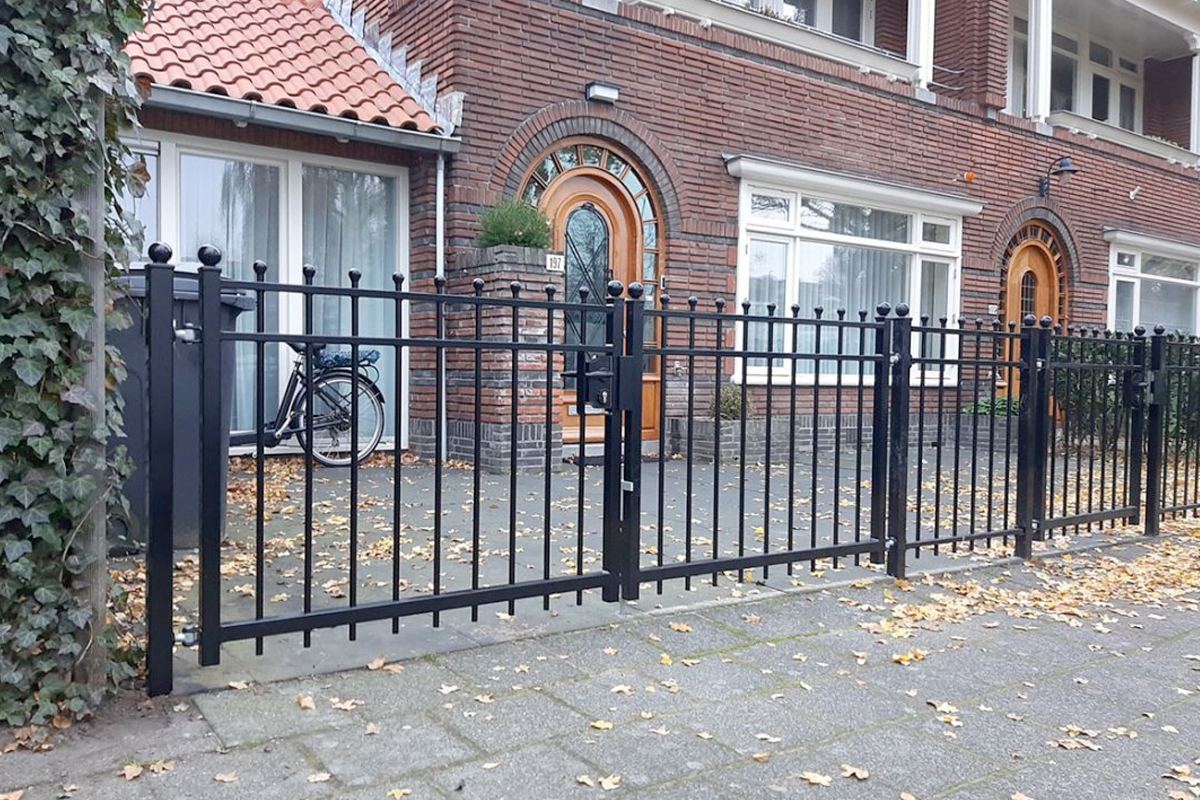 Metalen poorten en hekwerk