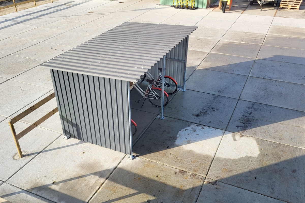 Stalen fietsenhok laten plaatsen