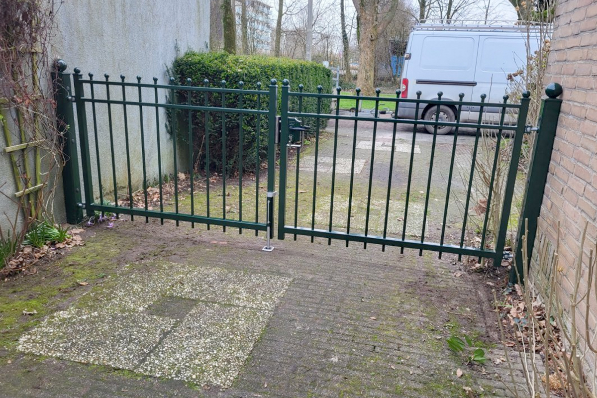 Poorten laten installeren